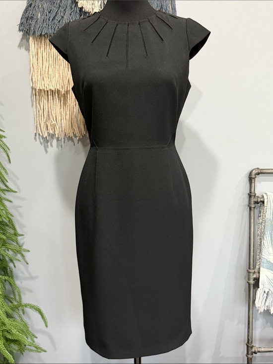 Dresses & Skirts - Adrianna Papell Black Sheath Dress Pleated Neck Cocktail Career Dress Size 4